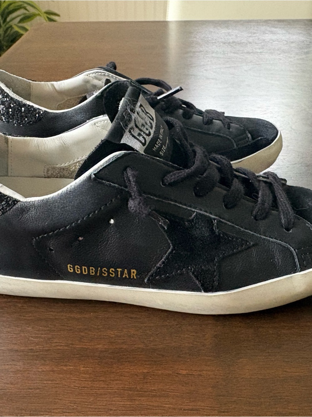 Beautiful Golden Goose Black Sneakers, barely worn!